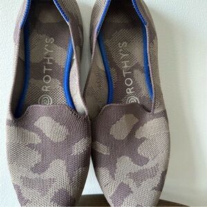 ROTHY’S ORIGINAL CAMO PRINT LOAFER
